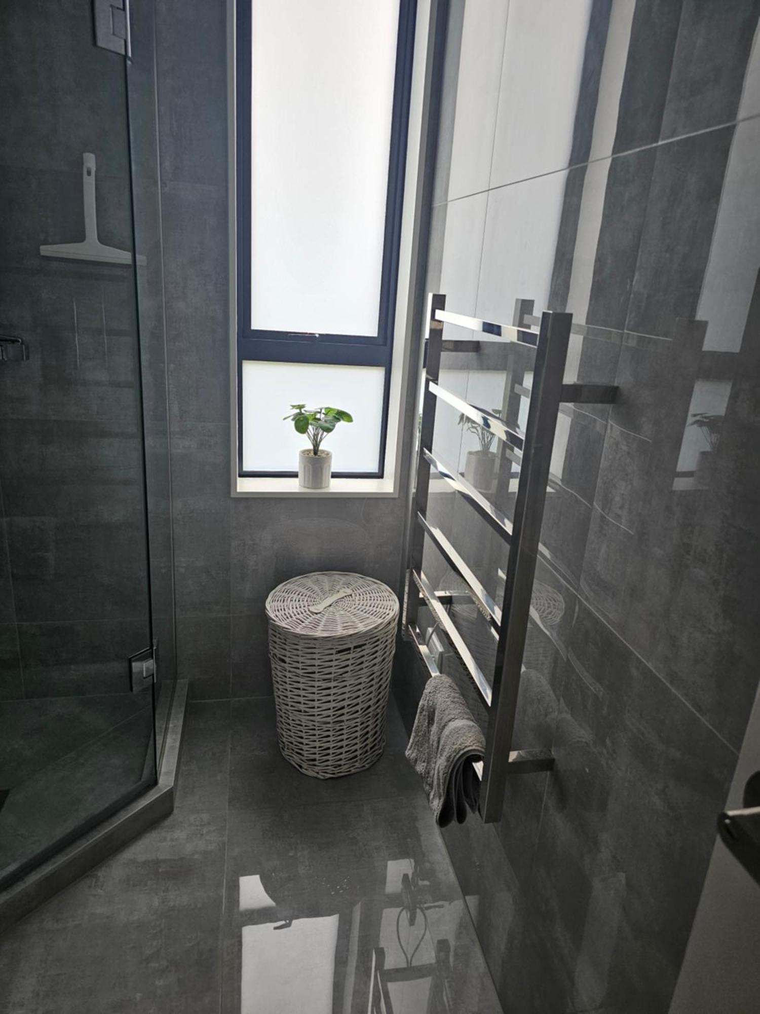 Tui Nest Garden Unit Apartman Silverdale Kültér fotó